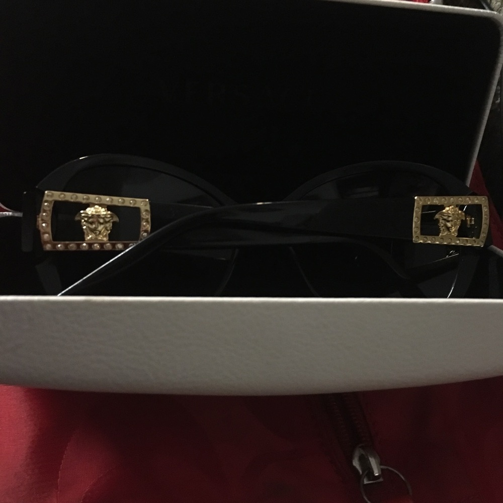 Versace sunglasses black oversized style - Picture 4 of 6